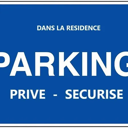 Apartamento 2 Pieces Lumineux, Proche Plage, Parking, Clim, Hippodrome Cagnes-sur-Mer